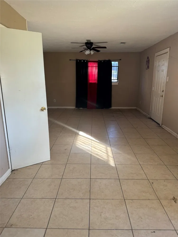 7202 Orlando St, Houston, TX 77016