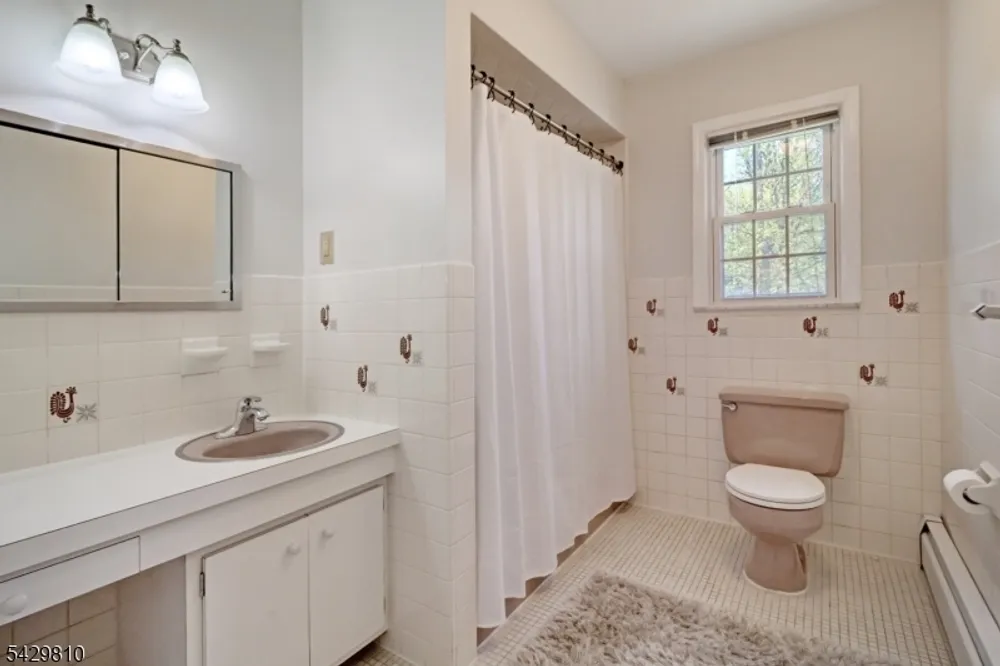 96 Lessing Rd, West Orange, NJ 07052
