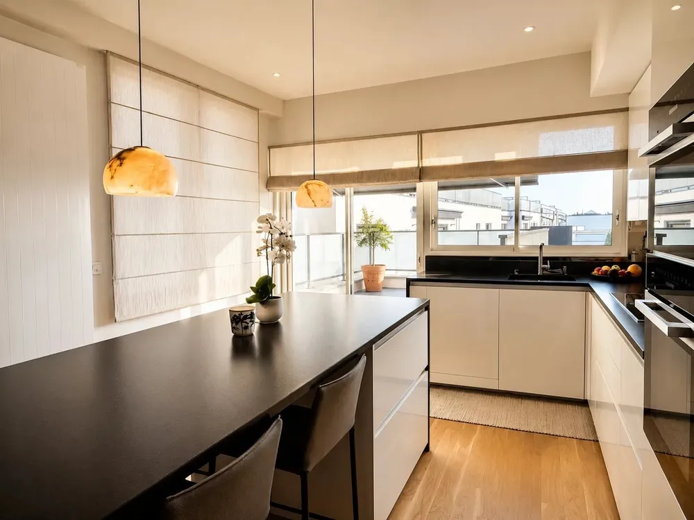 Bordeaux, 33000, France
