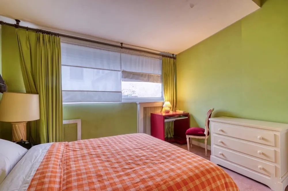 Paris 18th (Clignancourt), 75018, France
