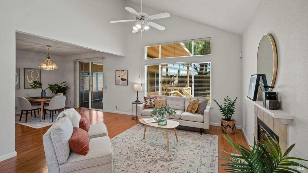 340 Stamper Circle, Suisun City, CA 94585