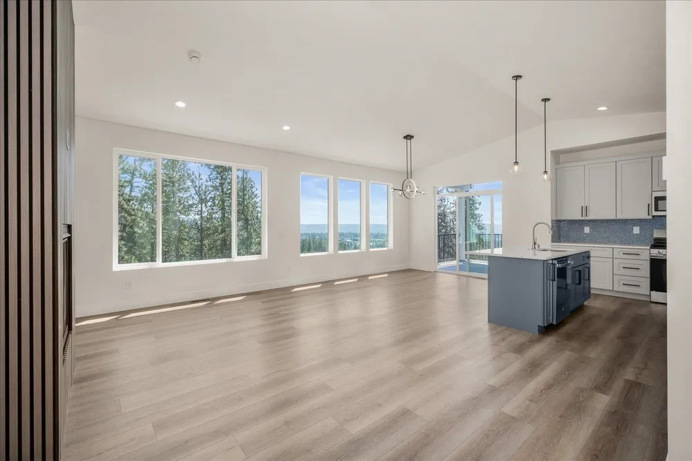 4217 W Tolliver Ct, Spokane, WA 99208