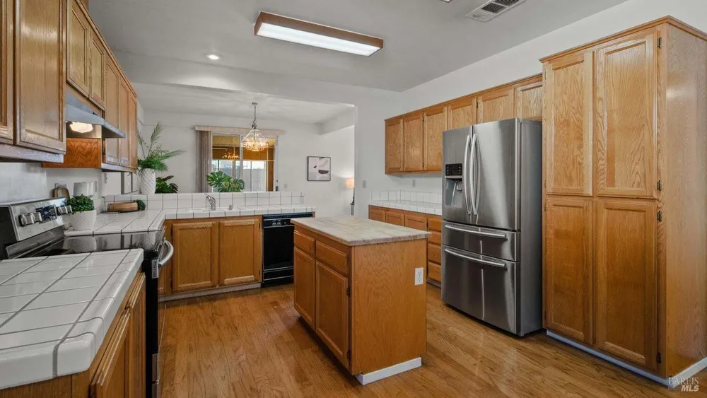340 Stamper Circle, Suisun City, CA 94585
