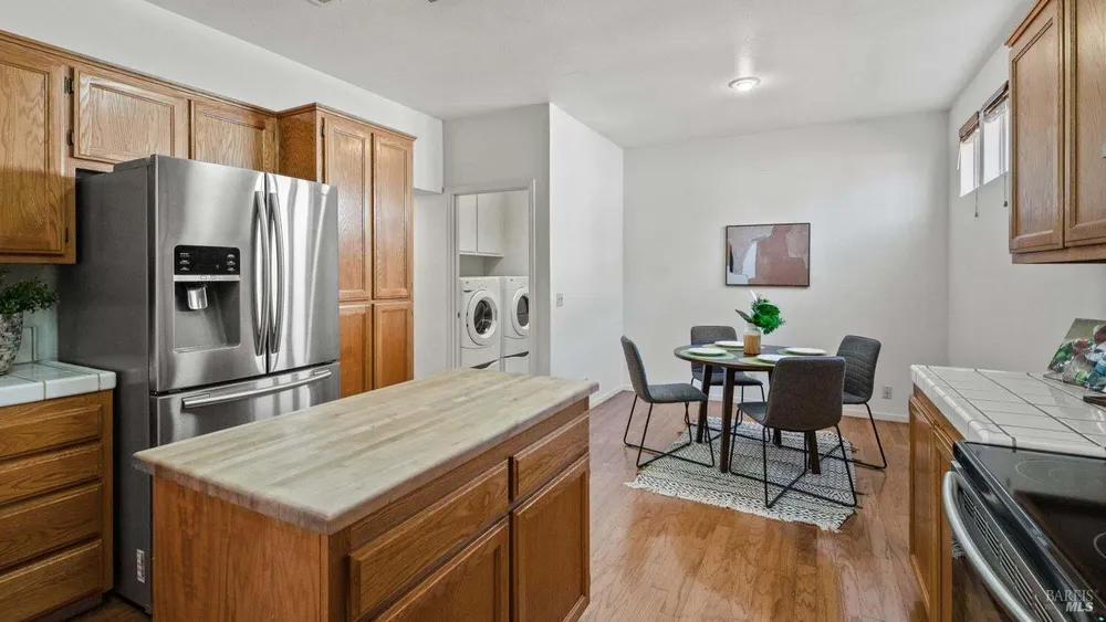 340 Stamper Circle, Suisun City, CA 94585