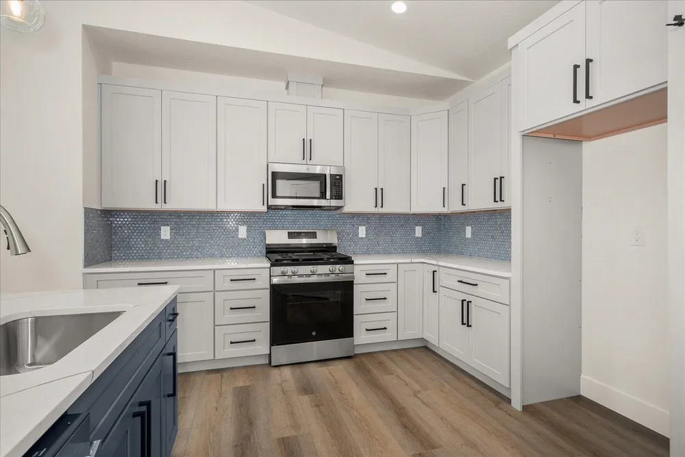 4217 W Tolliver Ct, Spokane, WA 99208