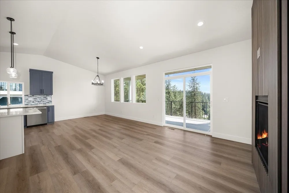 4219 W Tolliver Ct, Spokane, WA 99208