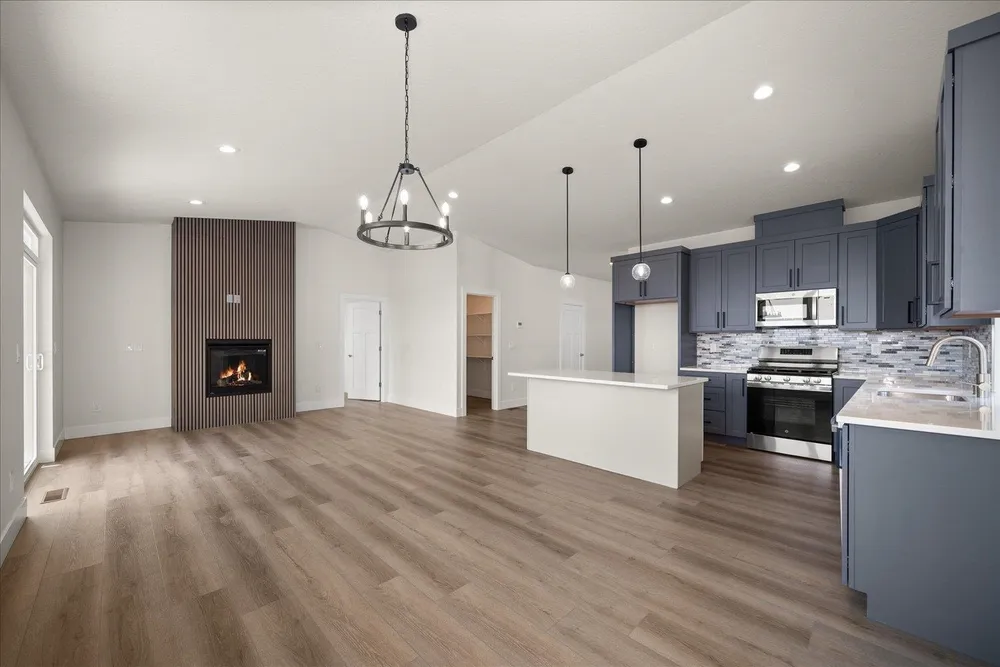 4219 W Tolliver Ct, Spokane, WA 99208