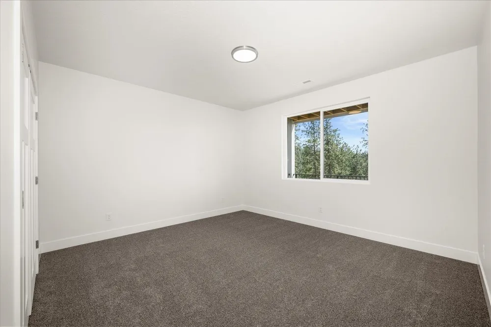 4219 W Tolliver Ct, Spokane, WA 99208