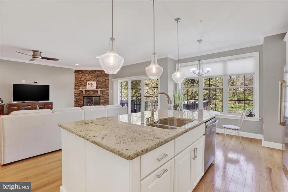 49 David Dr, Newtown, PA 18940