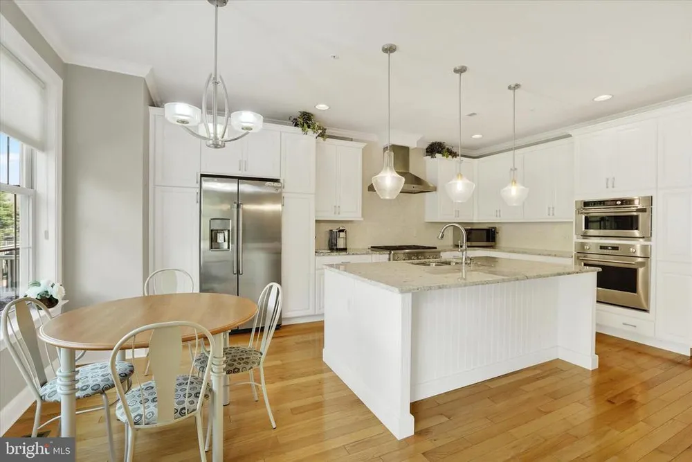 49 David Dr, Newtown, PA 18940