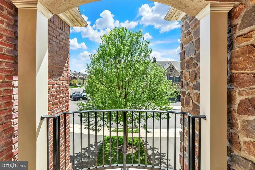 49 David Dr, Newtown, PA 18940
