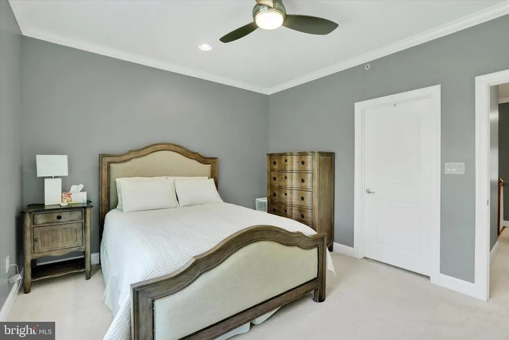 49 David Dr, Newtown, PA 18940