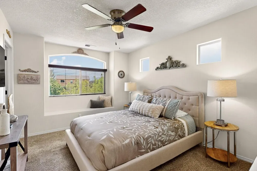 8142 Sand Springs Circle NW, Albuquerque, NM 87114
