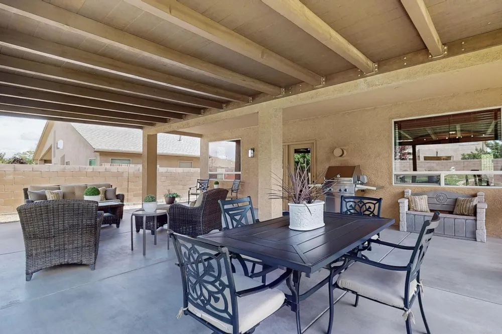 8142 Sand Springs Circle NW, Albuquerque, NM 87114