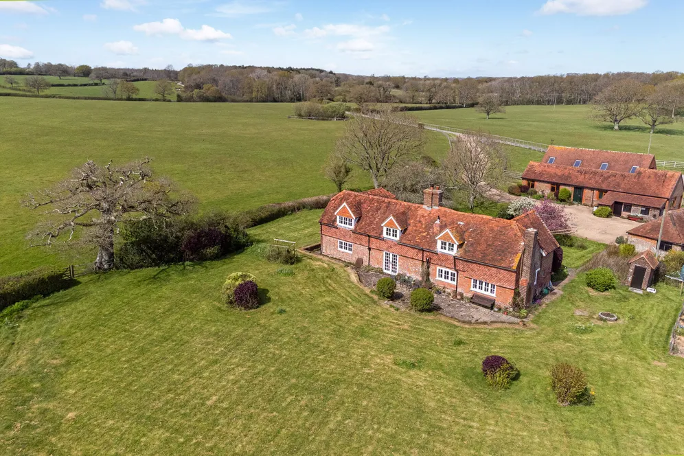 Spithandle Lane, Steyning, BN44 photo 2