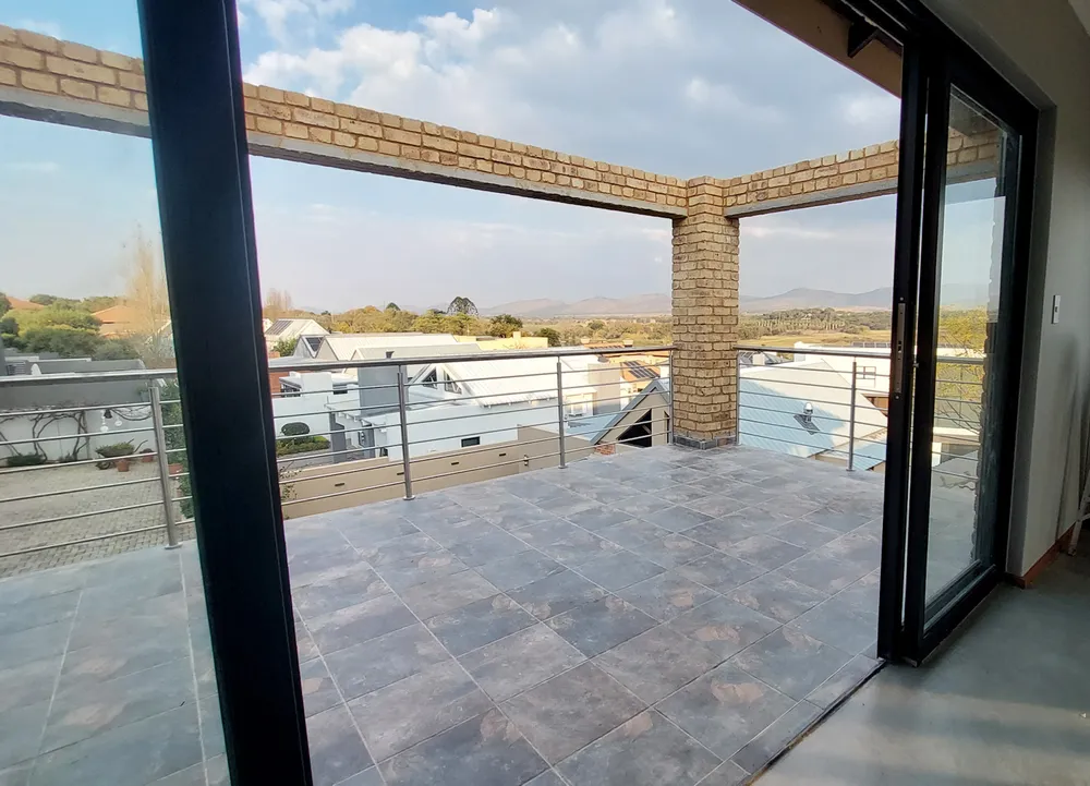 South Africa, North West, Magalies Golf Estate, Magalies River Club Street, 44B
