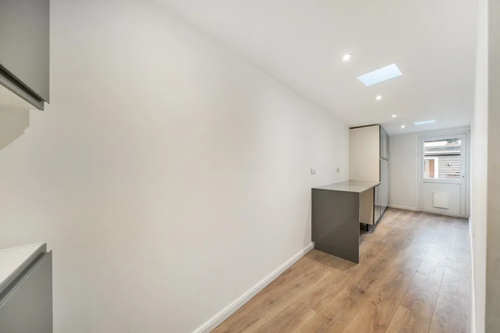 Stanhope Close, Wendover, HP22 photo 9