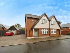 Cavell Way, WATERLOOVILLE photo