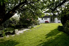 Queens Rise, Richmond, TW10 photo 12