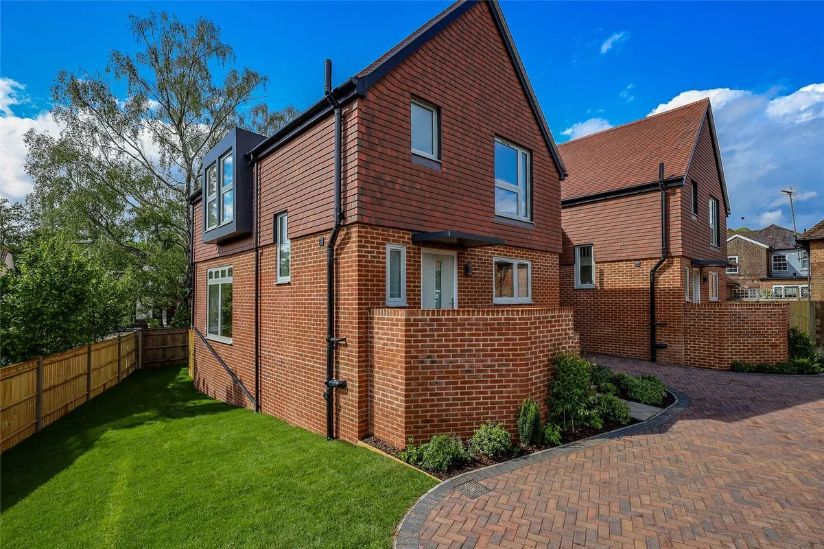 Station Road, Liss, Hampshire, GU33