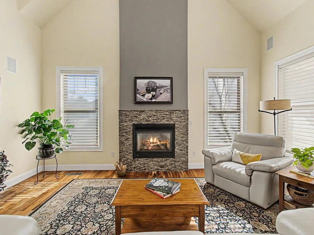 232 Colden Rd, Colchester, VT 05446