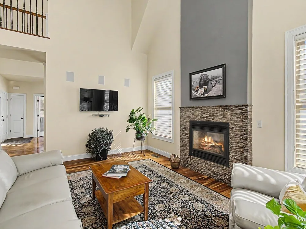 232 Colden Rd, Colchester, VT 05446