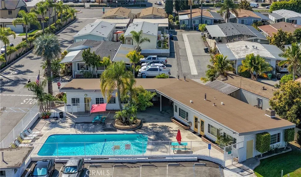9851 Bolsa Ave, Westminster, CA 92683