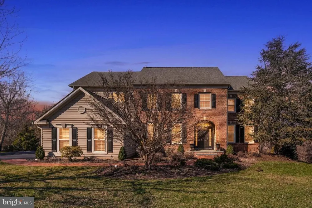 1283 Clearview Dr, Yardley, PA 19067