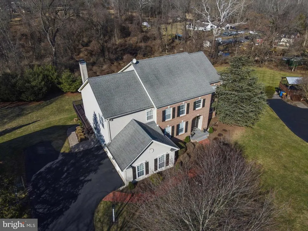 1283 Clearview Dr, Yardley, PA 19067