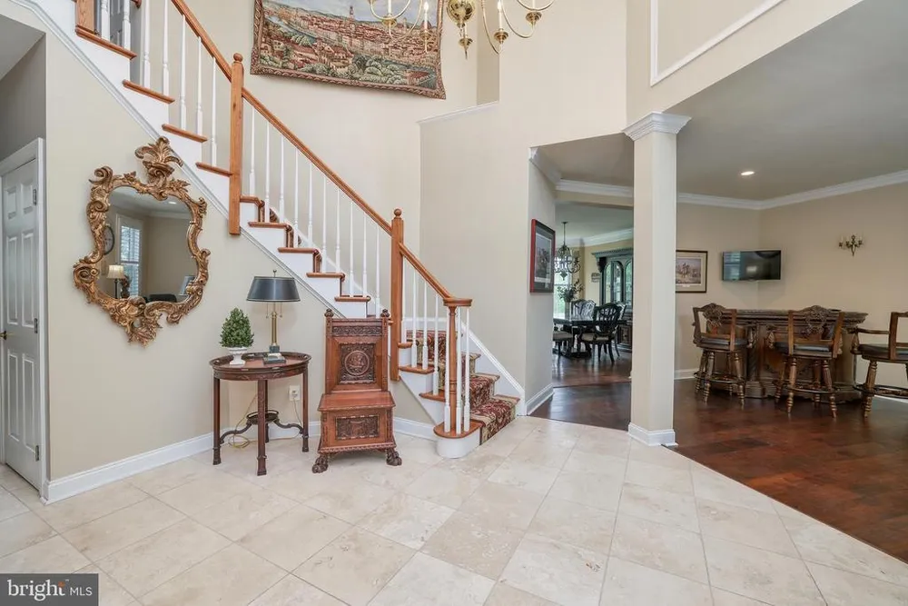 1283 Clearview Dr, Yardley, PA 19067