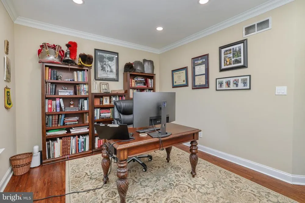 1283 Clearview Dr, Yardley, PA 19067