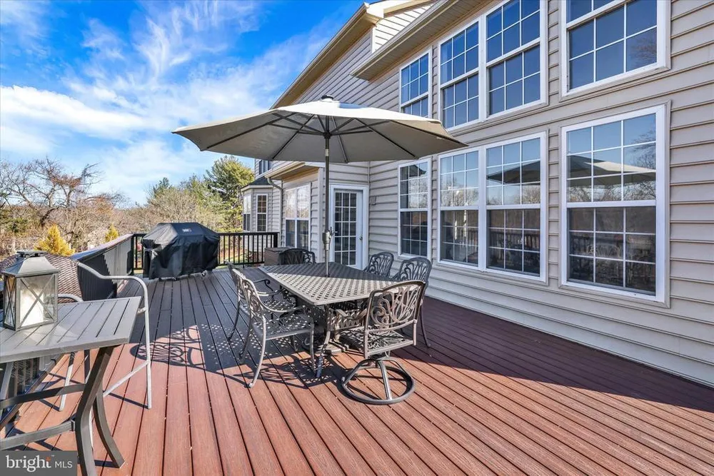 1283 Clearview Dr, Yardley, PA 19067