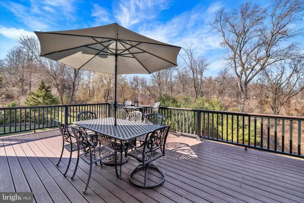 1283 Clearview Dr, Yardley, PA 19067