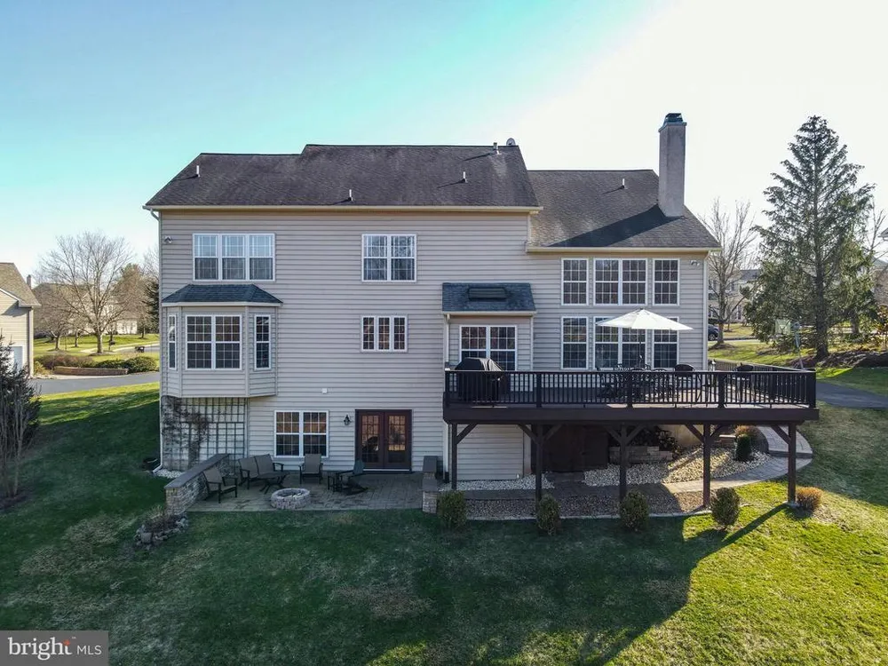 1283 Clearview Dr, Yardley, PA 19067