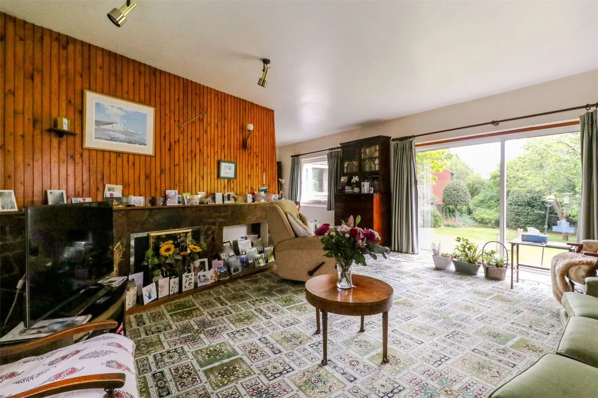 Rowantree Road, Enfield, Middlesex, EN2