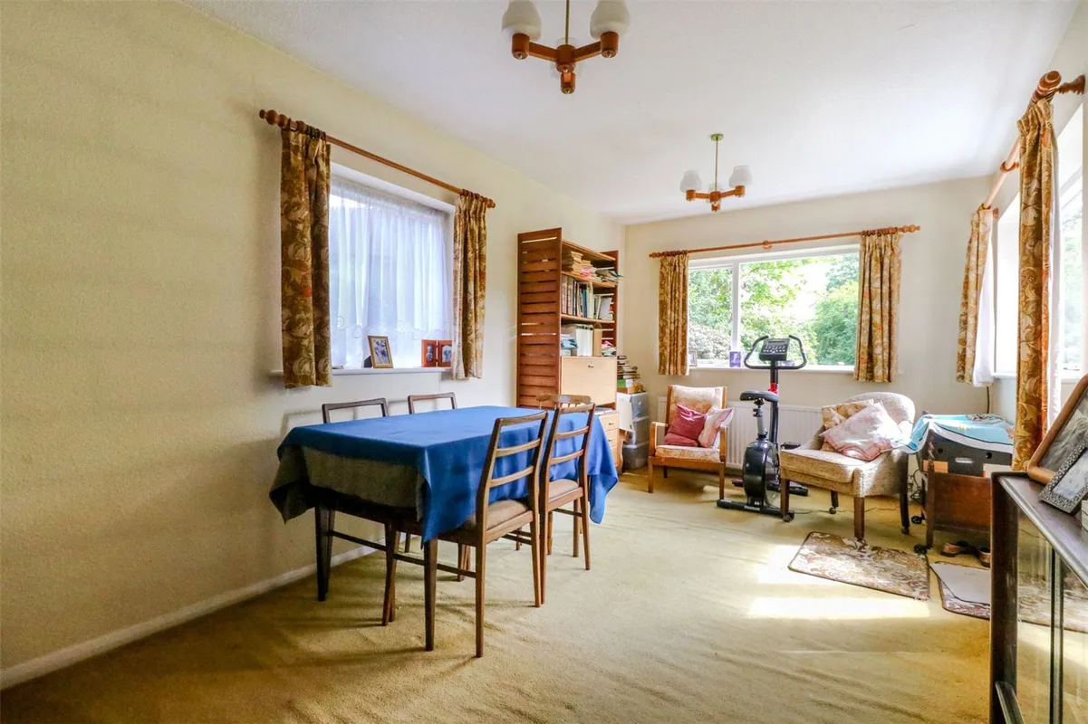 Rowantree Road, Enfield, Middlesex, EN2