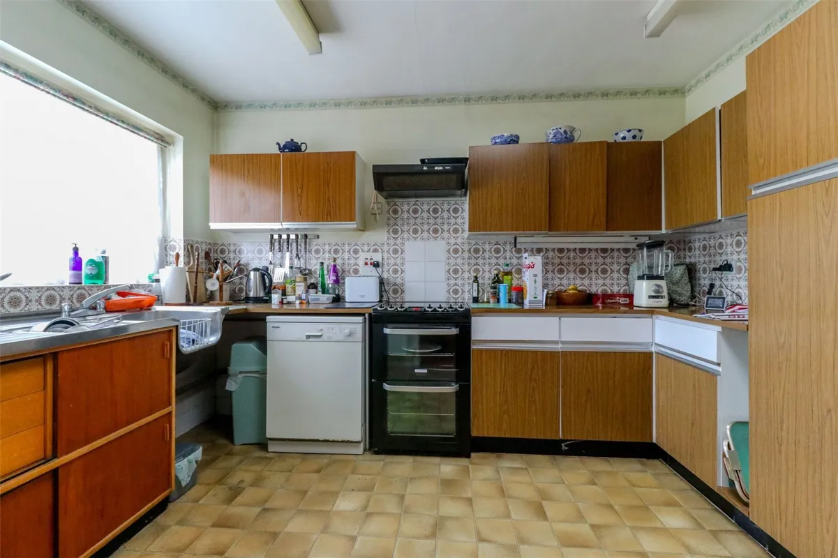 Rowantree Road, Enfield, Middlesex, EN2