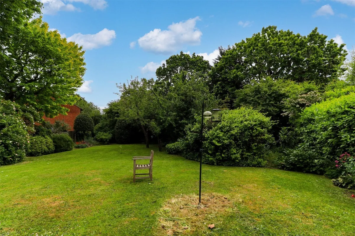 Rowantree Road, Enfield, Middlesex, EN2