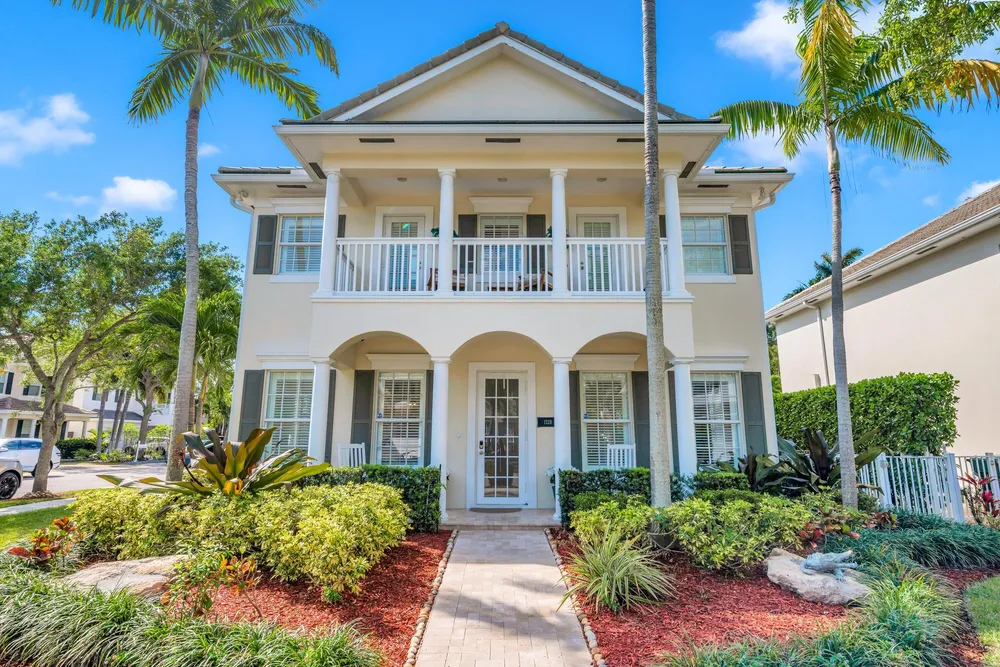 1328 SW 21st Ct, Fort Lauderdale, FL 33315