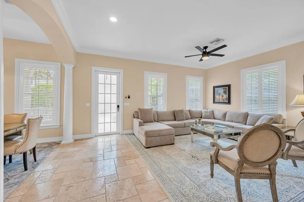 1328 SW 21st Ct, Fort Lauderdale, FL 33315