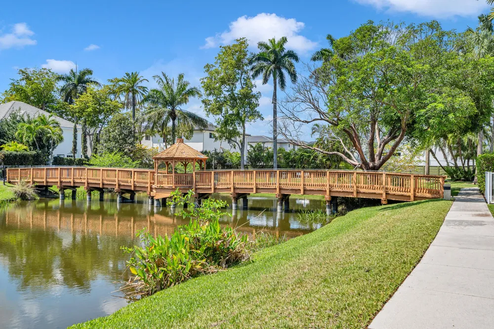 1328 SW 21st Ct, Fort Lauderdale, FL 33315