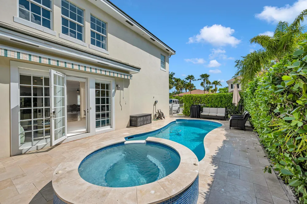 1328 SW 21st Ct, Fort Lauderdale, FL 33315