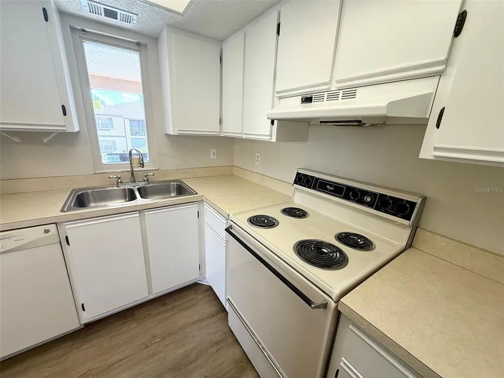 19505 Quesada Ave, Port Charlotte, FL 33948