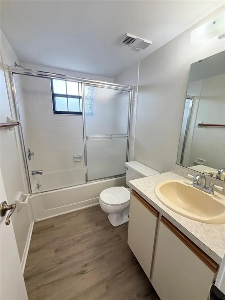 19505 Quesada Ave, Port Charlotte, FL 33948