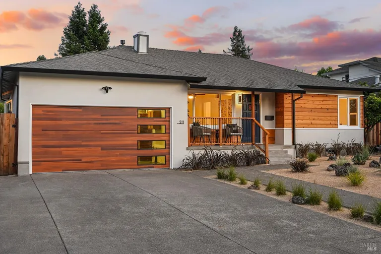 211 Mirada Ave, San Rafael, CA 94903