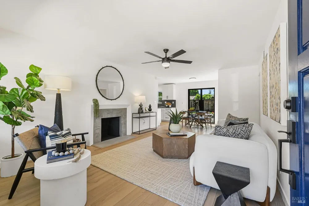 211 Mirada Ave, San Rafael, CA 94903