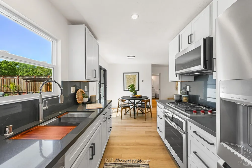 211 Mirada Ave, San Rafael, CA 94903