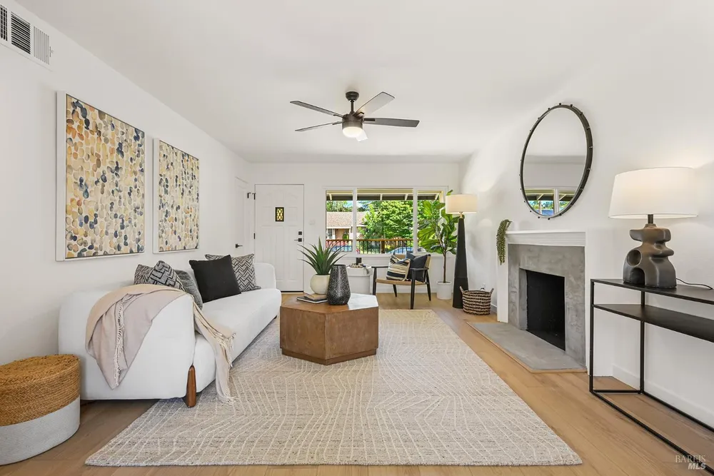 211 Mirada Ave, San Rafael, CA 94903