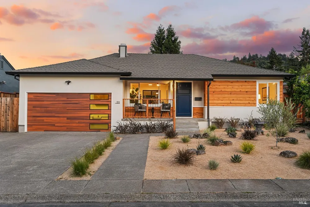 211 Mirada Ave, San Rafael, CA 94903