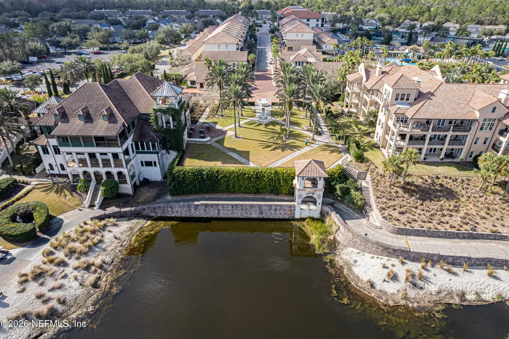 199 Glorieta Dr, St Augustine, FL 32095